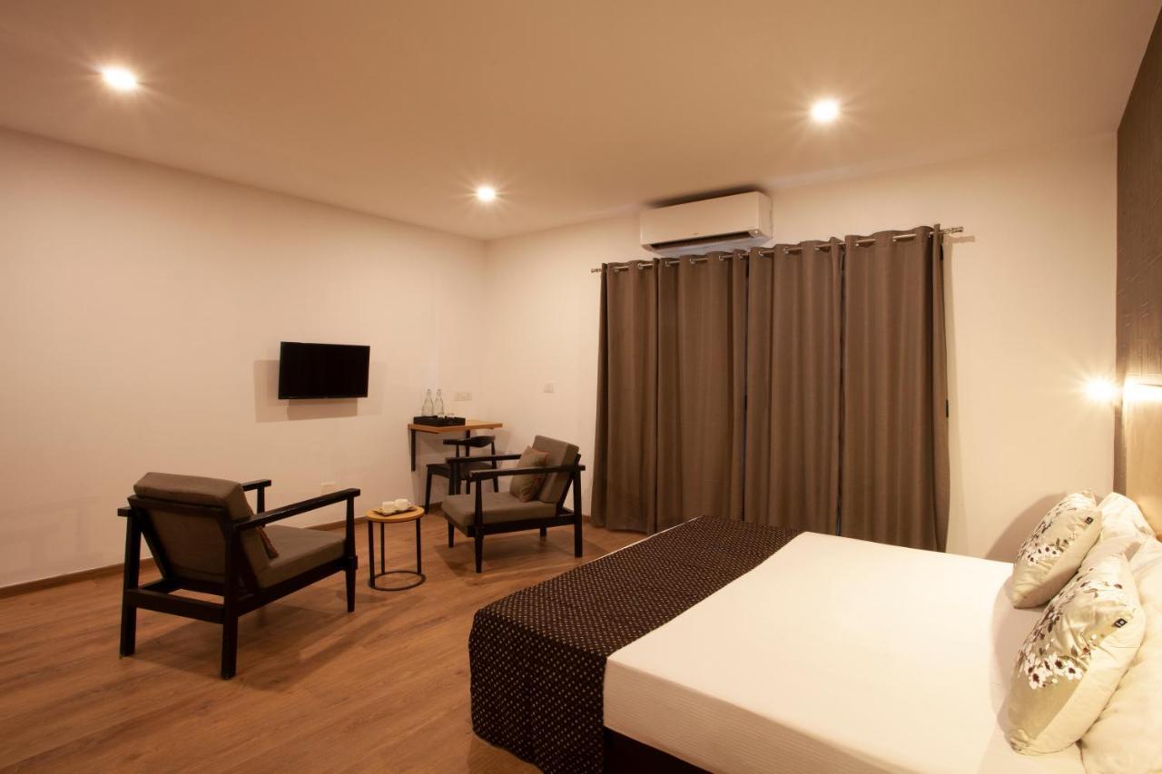 Hotel Panchvati Comforts Бангалор Экстерьер фото